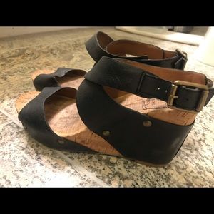 Lucky Brand Black with cork Wedges